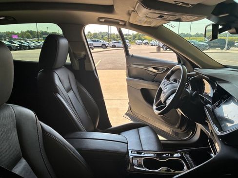 Used 2021 Buick Envision Essence w/ Sport Touring Package FWD image 20