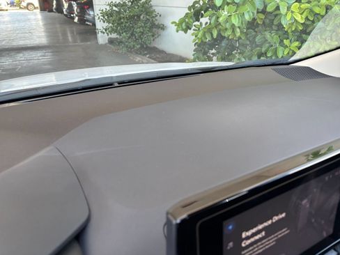 Used 2025 Toyota Corolla LE FWD image 16