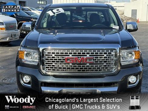 Used 2019 GMC Canyon Denali image 3