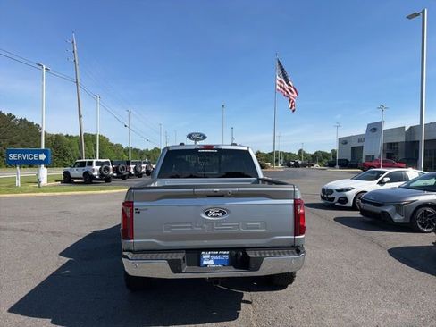 New 2026 Ford F150 XLT w/ Equipment Group 302A MID AWD/4WD image 9
