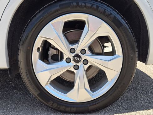 Used 2021 Audi Q5 2.0T Premium Plus w/ Premium Plus Package AWD/4WD image 31