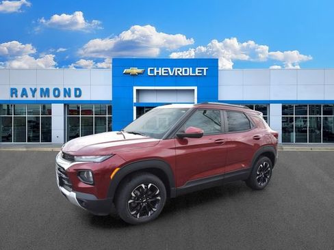 Used 2022 Chevrolet TrailBlazer LT AWD/4WD image 6