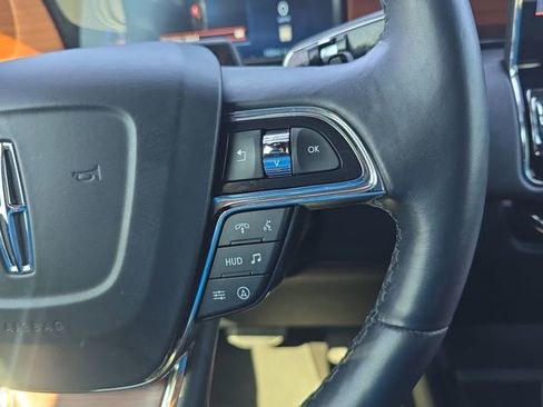 Used 2024 Lincoln Navigator Reserve image 19