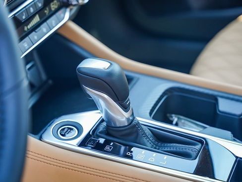 New 2025 Nissan Sentra SV w/ SV Premium Package image 24