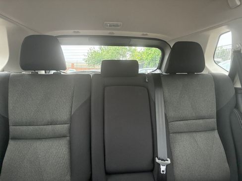Used 2025 Nissan Rogue SV AWD/4WD image 33