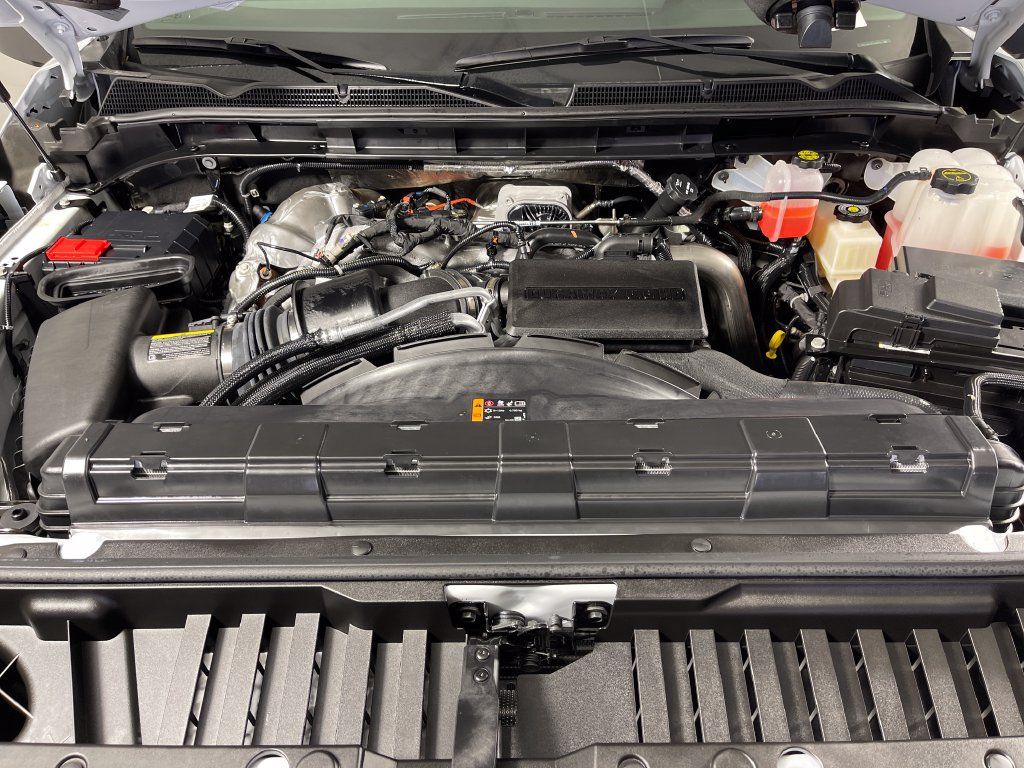Used 2025 GMC Sierra 2500 Denali Ultimate w/ Max Trailering Package AWD/4WD image 9