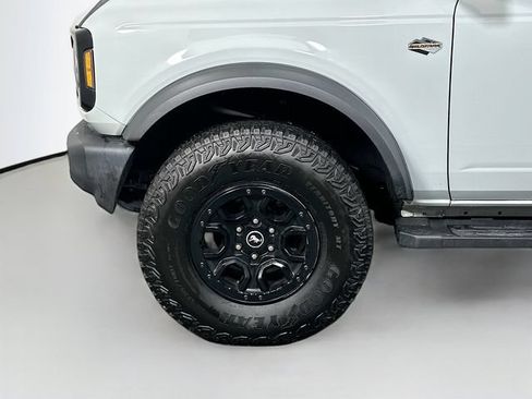 Used 2022 Ford Bronco Wildtrak AWD/4WD image 35