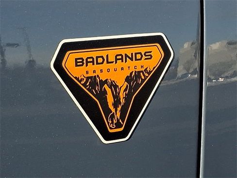 New 2025 Ford Bronco Badlands image 20