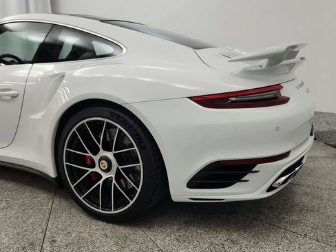 Used 2019 Porsche 911 Turbo AWD/4WD image 17