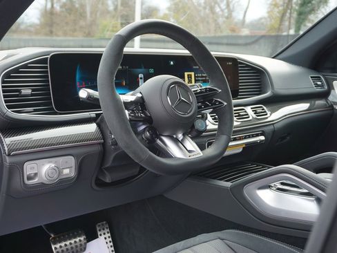 New 2026 Mercedes-Benz GLE 53 AMG 4MATIC Coupe image 10