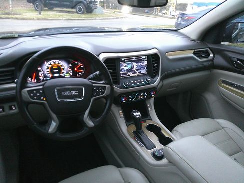 Used 2019 GMC Acadia Denali w/ Technology Package image 33