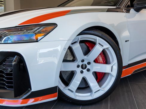 Used 2025 Audi RS 6 performance AWD/4WD image 6