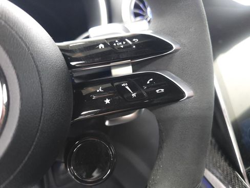 Used 2022 Mercedes-Benz SL 63 AMG 4MATIC image 14