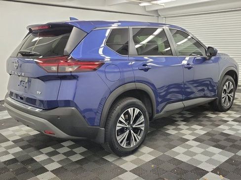 Certified 2023 Nissan Rogue SV FWD image 6