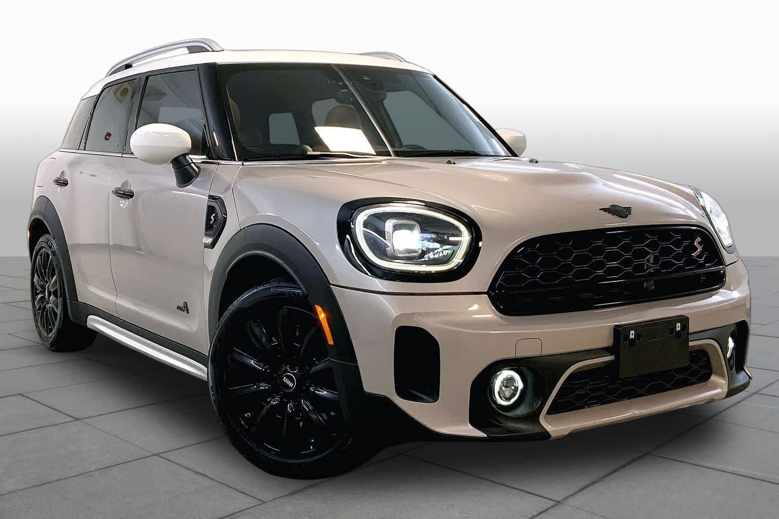 Used 2024 MINI Cooper Countryman S w/ Signature Upholstery Package AWD/4WD image 2