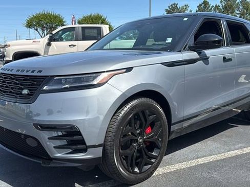 Used 2024 Land Rover Range Rover Velar Dynamic SE AWD/4WD image 3