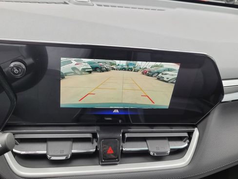 New 2026 Chevrolet TrailBlazer LT w/ Midnight Edition FWD image 17