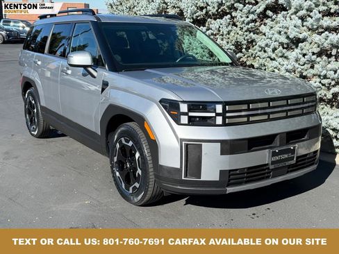 Used 2025 Hyundai Santa Fe SEL image 13