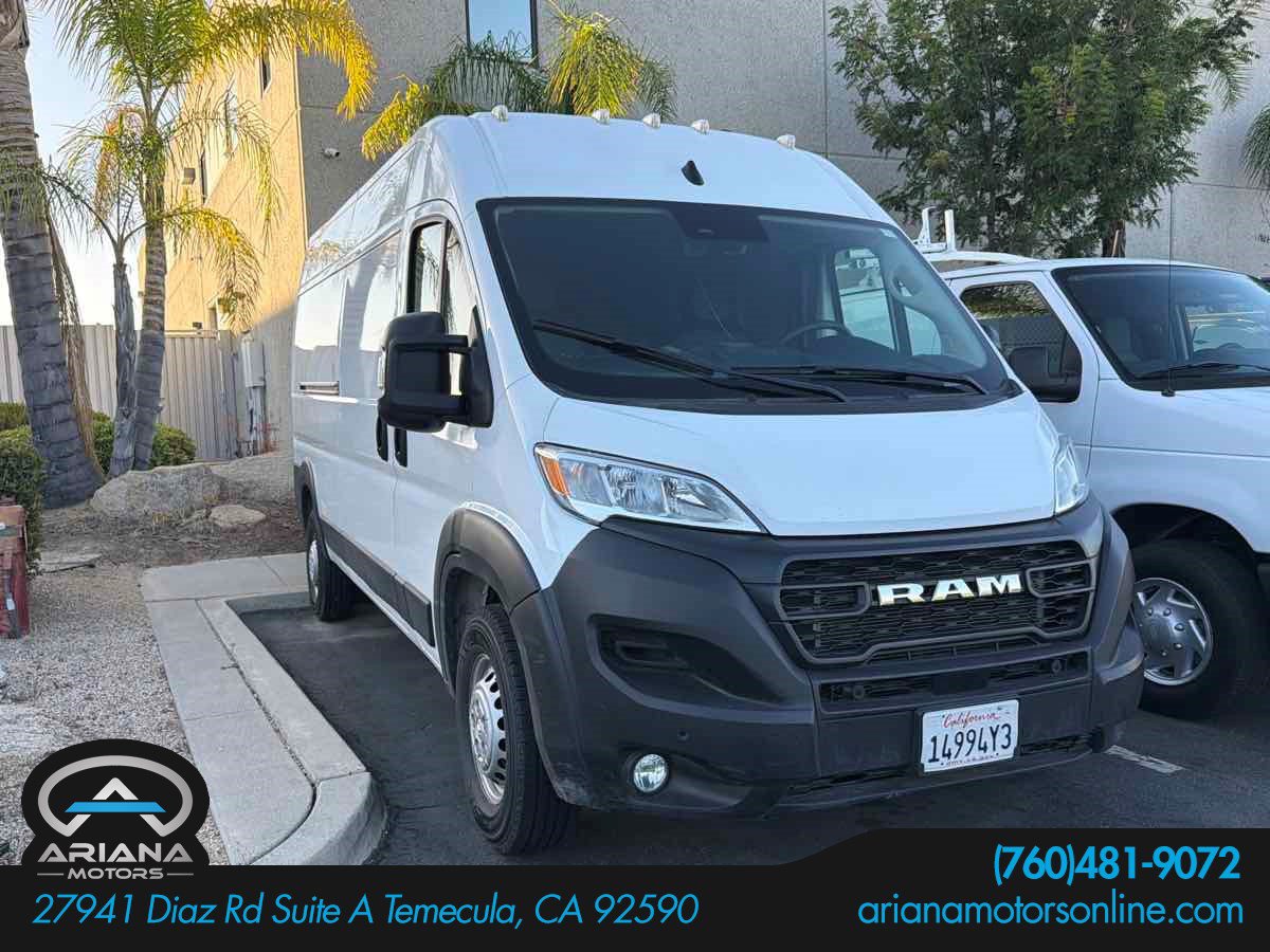 Used 2024 RAM ProMaster 2500 w/ Safety Group FWD image 1