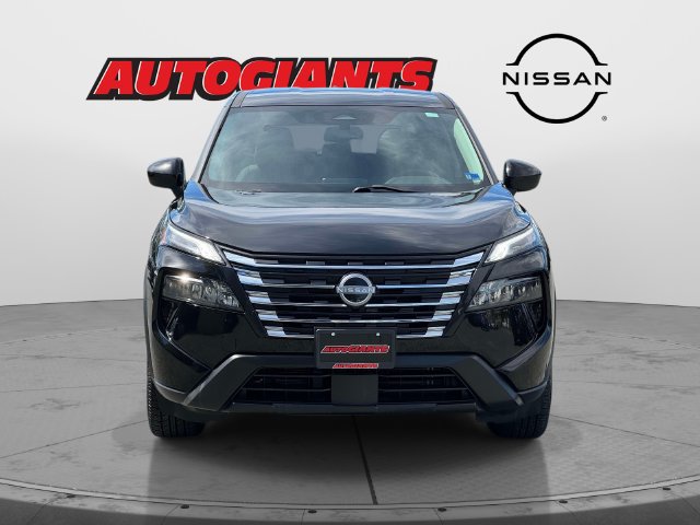 Used 2024 Nissan Rogue SV AWD/4WD image 7