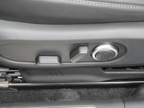 New 2026 Genesis GV60 RWD image 14