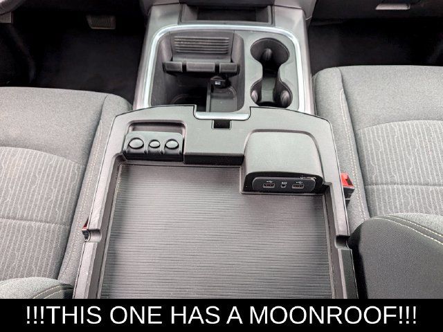 Used 2021 RAM 1500 Warlock AWD/4WD image 34
