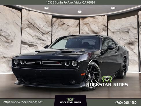 Used 2015 Dodge Challenger R/T Scat Pack w/ Driver Convenience Group RWD image 1