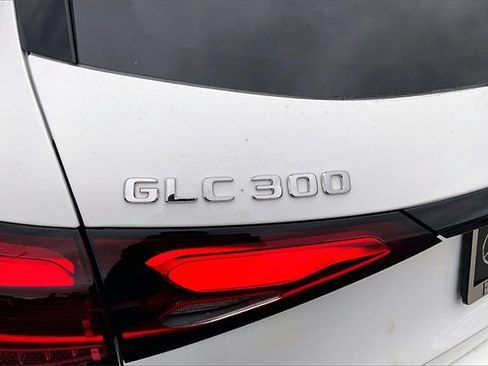 New 2026 Mercedes-Benz GLC 300 image 15