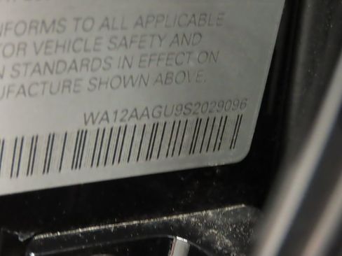 Used 2025 Audi Q5 Premium Plus w/ Premium Plus image 33