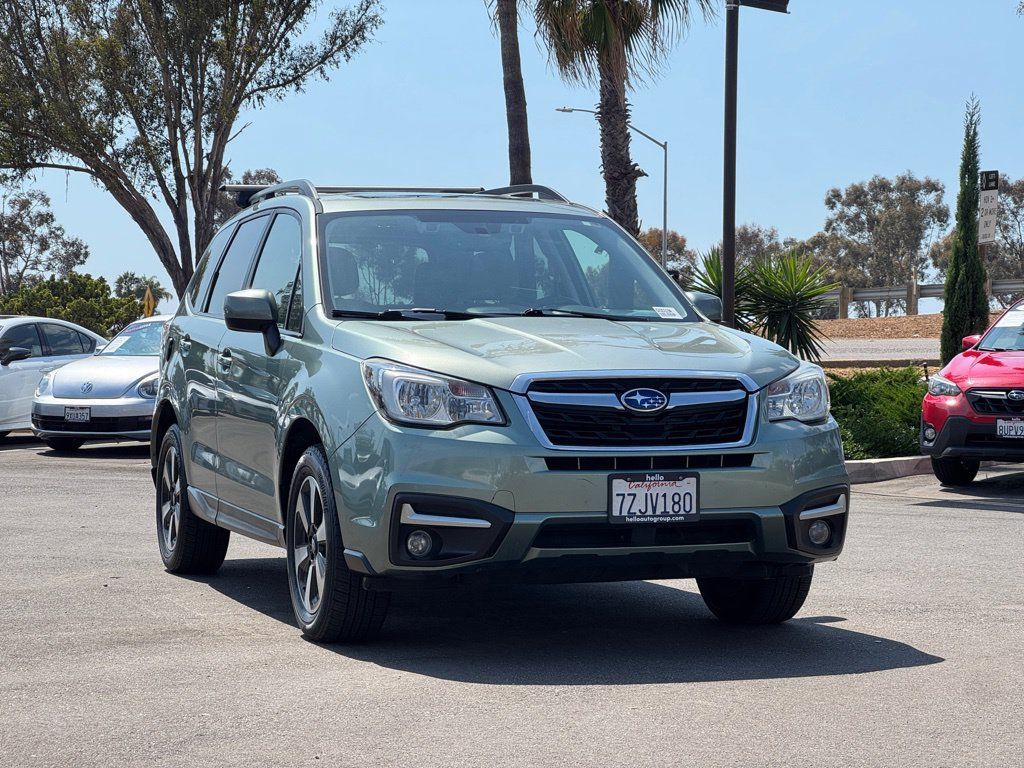 Used 2018 Subaru Forester 2.5i Premium AWD/4WD image 3