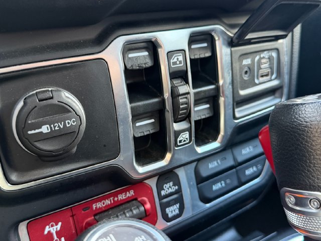 Used 2024 Jeep Wrangler Unlimited Rubicon 4xe AWD/4WD image 20