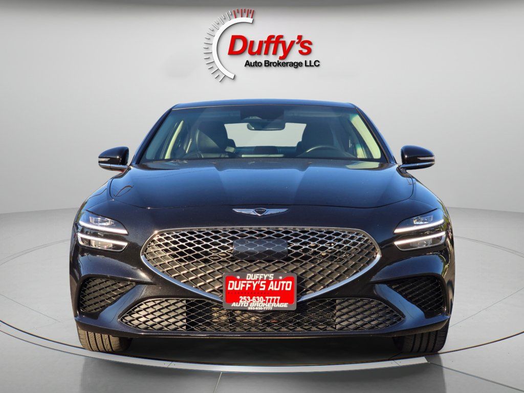 Used 2025 Genesis G70 2.5T RWD image 14