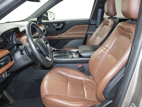 Used 2021 Lincoln Aviator Reserve w/ Equipment Group 201A AWD/4WD image 22