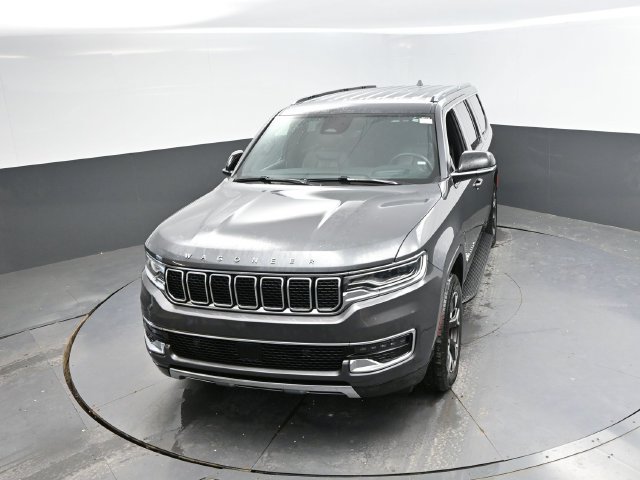 Used 2024 Jeep Wagoneer L Series III w/ Flexible Seating Group AWD/4WD image 42