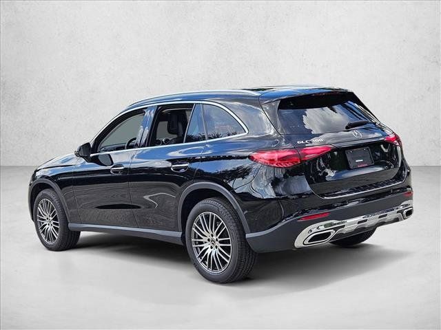 Used 2023 Mercedes-Benz GLC 300 image 8