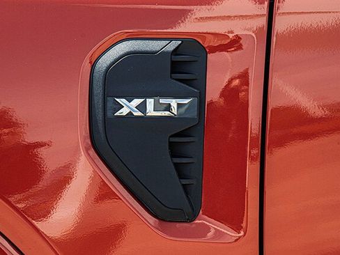 Used 2024 Ford Ranger XLT w/ FX4 Off-Road Package AWD/4WD image 18