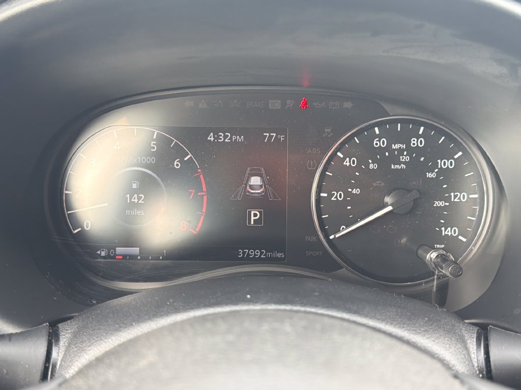 Certified 2024 Nissan Kicks SV FWD image 17
