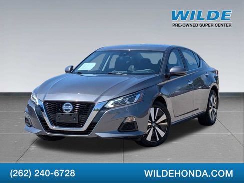 Used 2022 Nissan Altima 2.5 SV w/ SV Premium Package AWD/4WD image 1