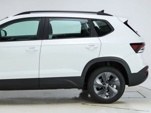 New 2026 Volkswagen Taos S image 4