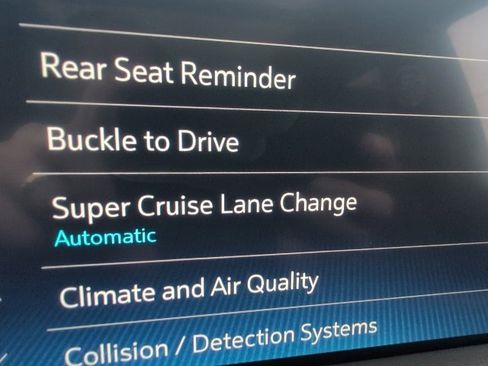 Certified 2023 Chevrolet Tahoe High Country w/ Advanced Technology Package image 40