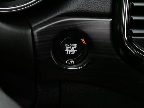 Used 2022 Jeep Grand Cherokee Laredo X AWD/4WD image 29