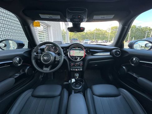 Used 2023 MINI Cooper S FWD image 9