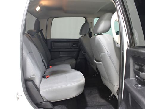 Used 2013 RAM 2500 Tradesman w/ Chrome Appearance Group AWD/4WD image 13