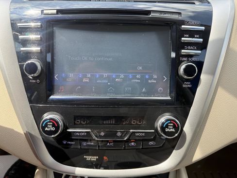 Used 2015 Nissan Murano SL AWD/4WD image 8