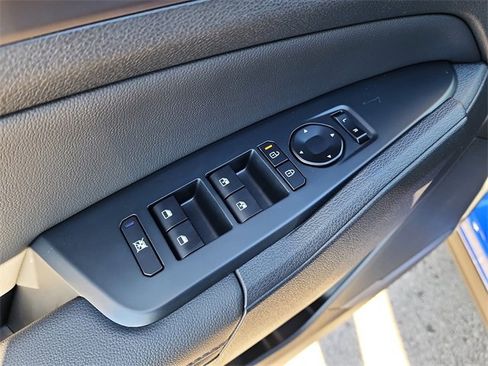 New 2026 Kia Sportage EX image 12