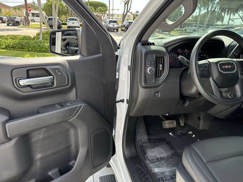 Used 2025 GMC Sierra 1500 Pro w/ Pro Value Package RWD image 17