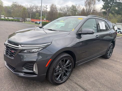 Used 2023 Chevrolet Equinox RS image 9