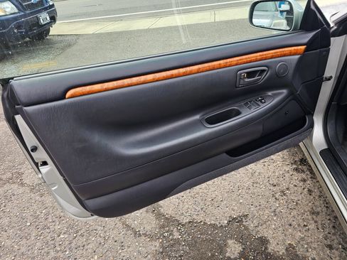 Used 2002 Toyota Solara SE FWD image 23