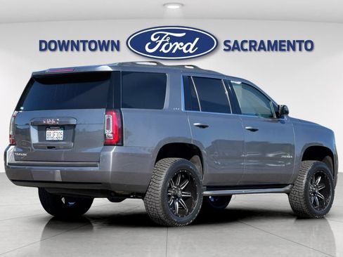 Used 2020 GMC Yukon SLE w/ SLE Value Package AWD/4WD image 3