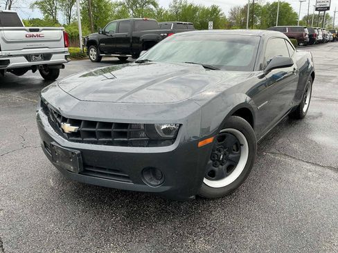 Used 2013 Chevrolet Camaro LS RWD image 3